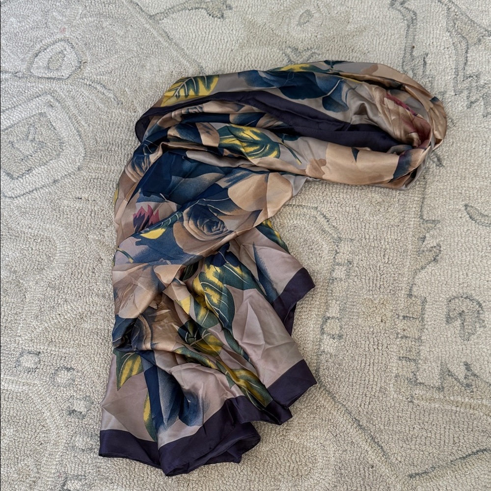 100%  Floral Silk Scarf